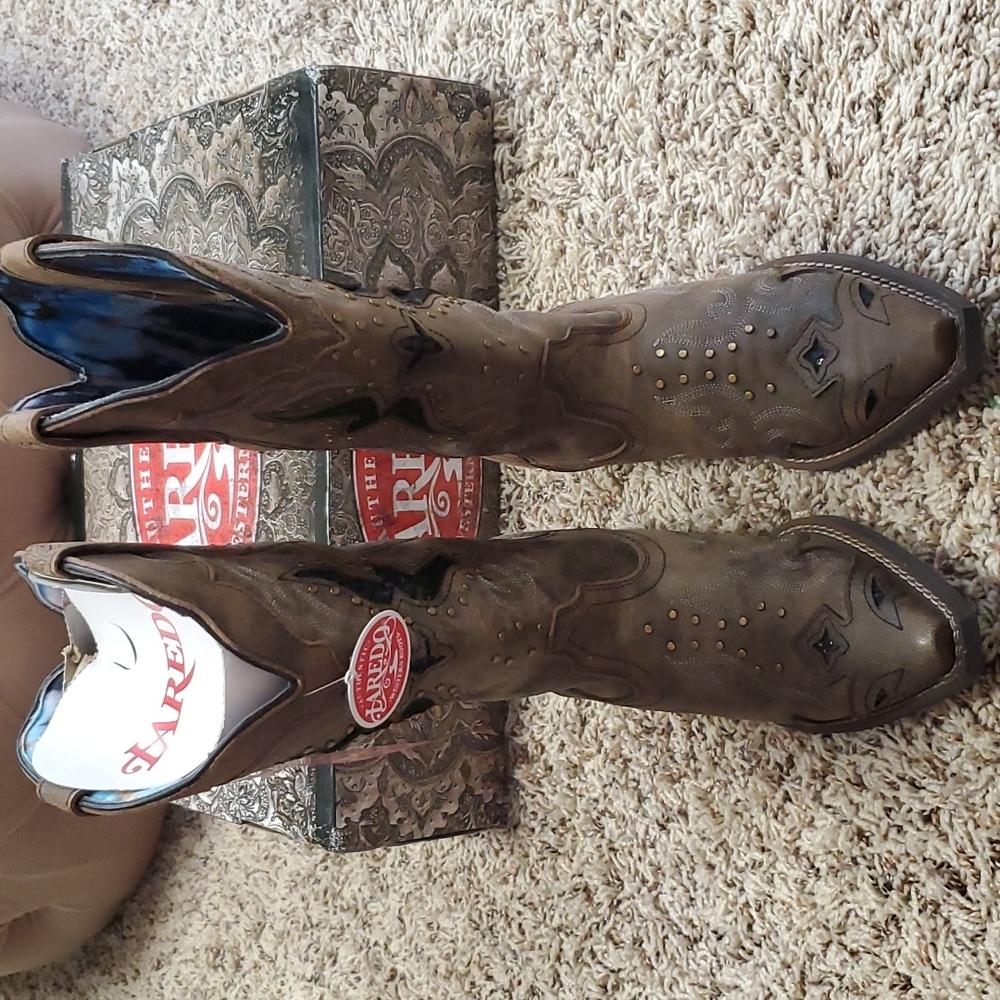 Authentic Laredo Cowgirl Western Country Leather Boots NWT *NO Offers!* - Picture 2 of 16